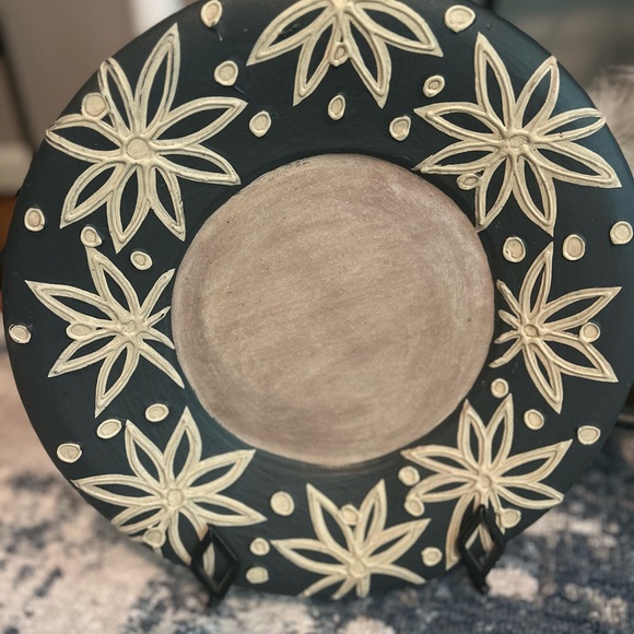 Pier 1 Ceramic Plate - Picture 2 of 7